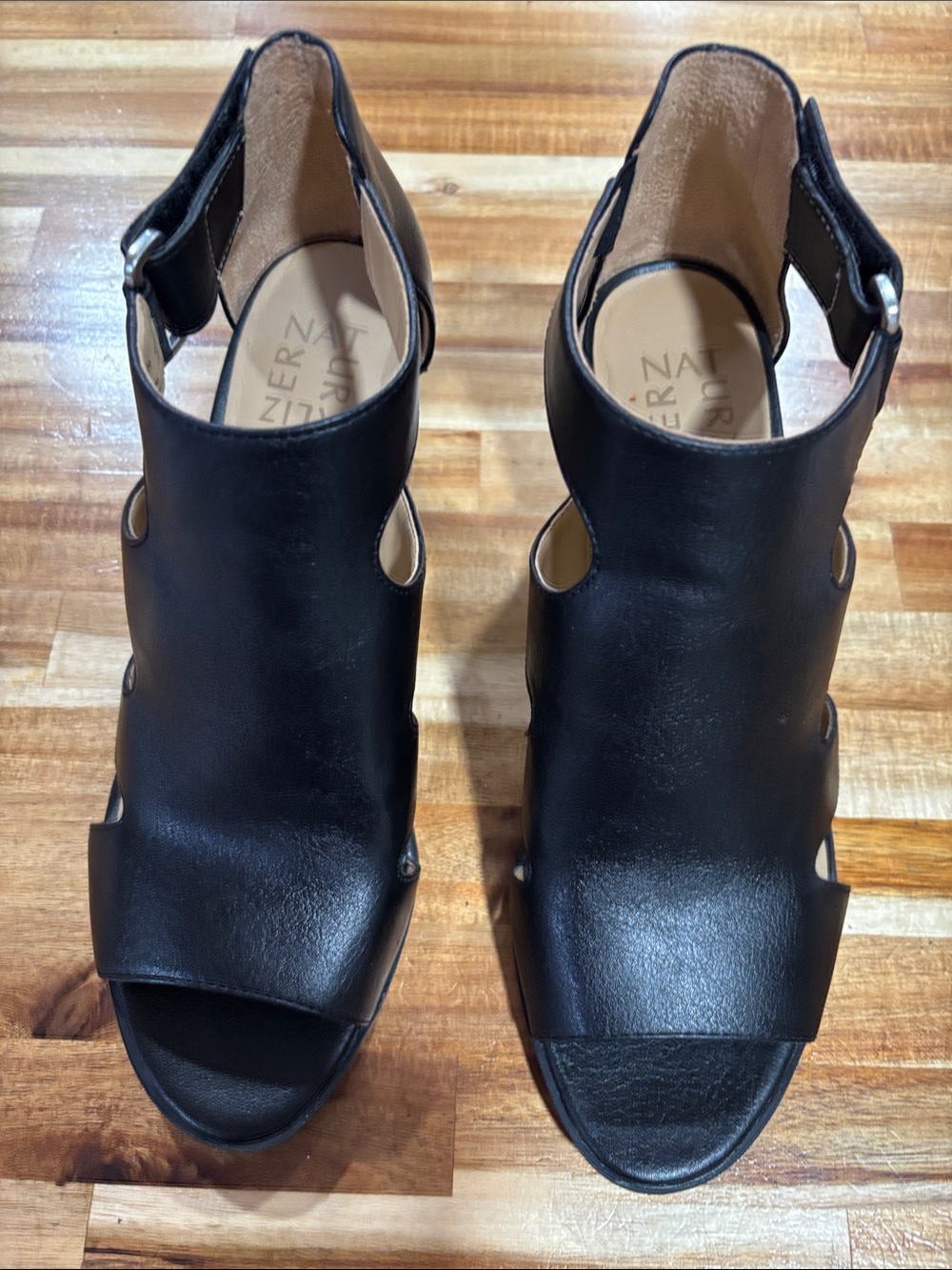 Naturalizer Black Leather Cutout Peep-Toe Heels with Ankle Strap size 9 M NWOT’s